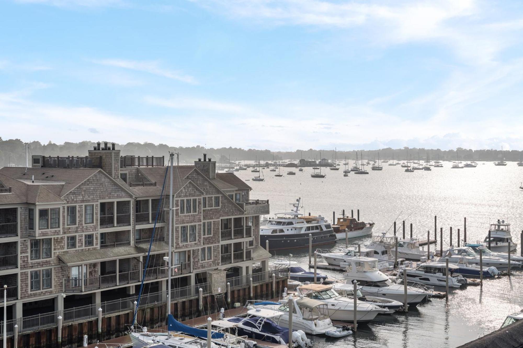 Club Wyndham Newport Onshore Exterior foto